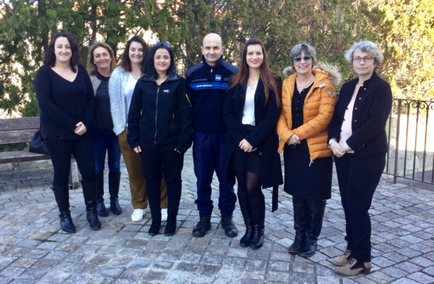 Les agents recenseurs. Cliquez sur l'image pour agrandir