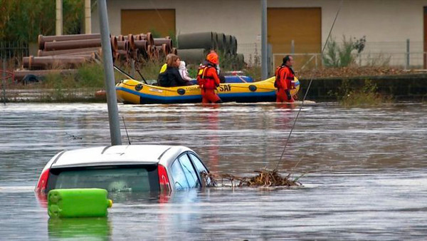 Solidarité avec la Sardaigne Solidarité avec la Sardaigne