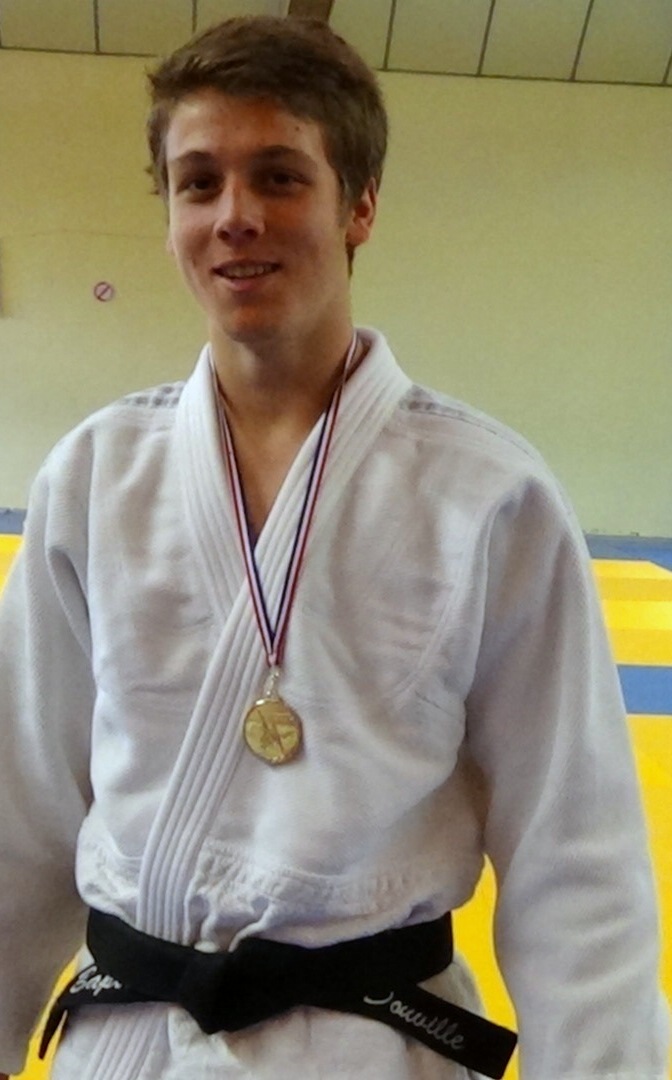Baptiste Douville un cadet Champion de Corse junior !